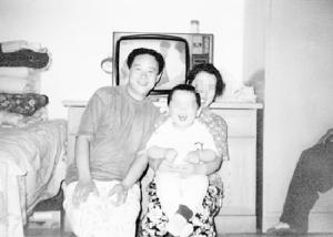 牛玉強與妻子兒子