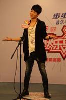 參加快樂男聲
