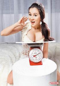 波神巧巧巨乳壓秤爆表