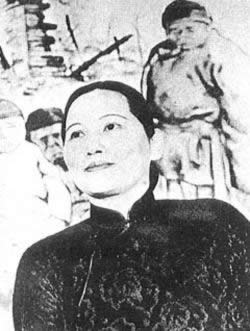 宋慶齡發(fā)表反對(duì)獨(dú)裁和內(nèi)戰(zhàn)的聲明