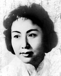 北京曲劇演員魏喜奎誕生
