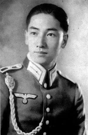 蔣緯國在臺北病逝