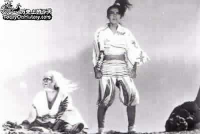 法國(guó)舉行首屆戛納電影節(jié)