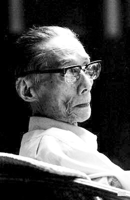 電影藝術(shù)家夏衍誕生