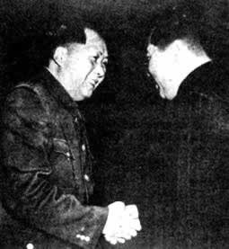 金日成率領(lǐng)朝鮮政府代表團(tuán)訪問我國