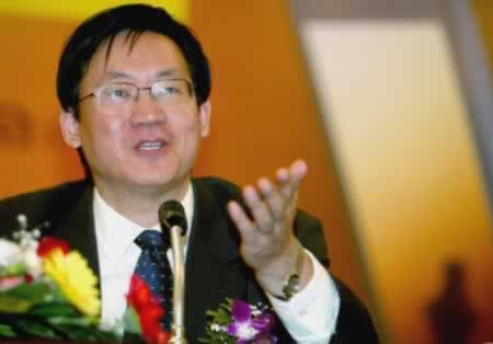 葉江川取得男子國際象棋特級大師資格（轉(zhuǎn)自：歷史上的今天。com）