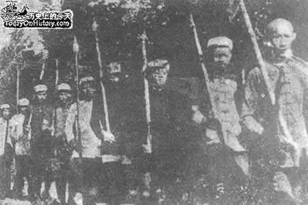 中共蘇區擊破蔣介石第一次“圍剿”
