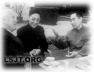 中國外交家，前中國駐美大使章文晉逝世