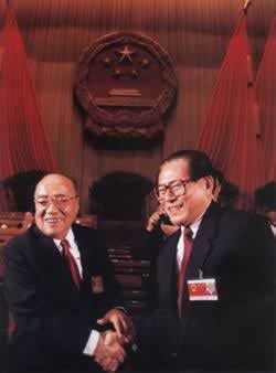 江澤民當選中華人民共和國主席