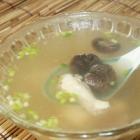 冬菇燉雞湯